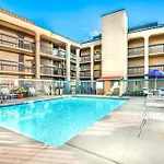 Days Inn And Suites Albuquerque North