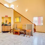 Econo Lodge Inn And Suites Albuquerque East I-40 Eubank Exit