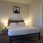 Resort-Like 4Bed/4Bath Home - Pool, Hot Tub, Bbq, Sauna, Offices