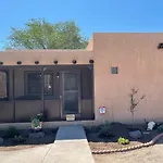 Vintage Charm Vacation Home With Modern Comforts Near Old Town