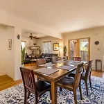 Nob Hill Home With Private Yard!