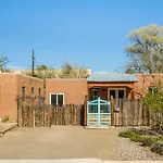 Nob Hill Home With Private Yard!