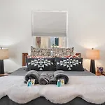 Unm Studentsparents At Discounted Prices