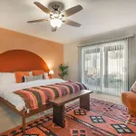 Chic 5 Bed Rooms Boho Retreat With - Games & Outdoor Movies!