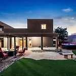 Desert Hills - An Irvie Home
