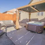Terracotta Suite At Arnotriplex! Hot Tub And Pet Friendly!