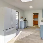 Cozy Home With Grill And Games In Albuquerque!