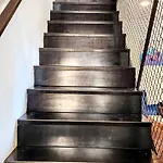 Intimate Townhome Sanctuary Dt