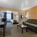 Quality Inn & Suites Albuquerque North Near Balloon Fiesta Park