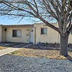 Vibrant Abq Adobe Den Mtn Views, Walk To Park!