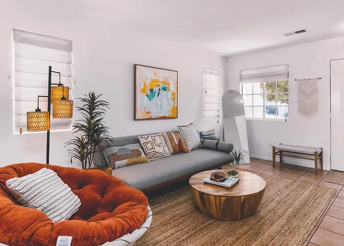 Chic Mid-Century Boho Oasis - 15 Min To Old Town
