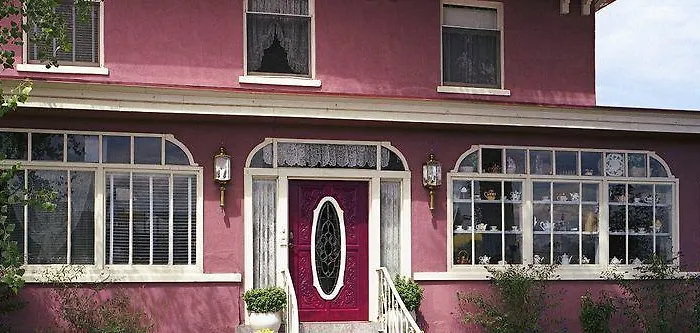 Bottger Mansion Of Old Town