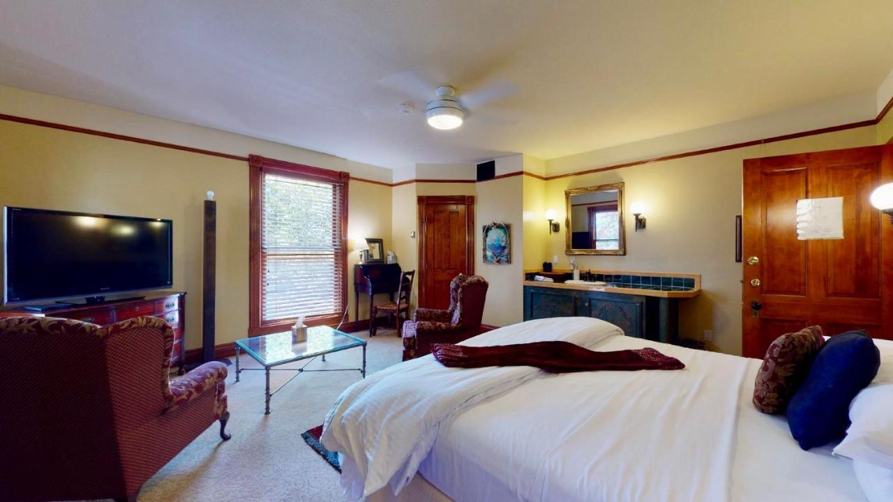 Bed & Breakfast El Cuervo Abq Guest 3*