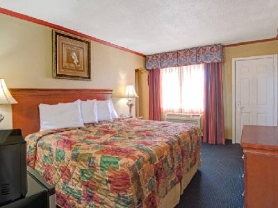 Hotel Midtown & 2*