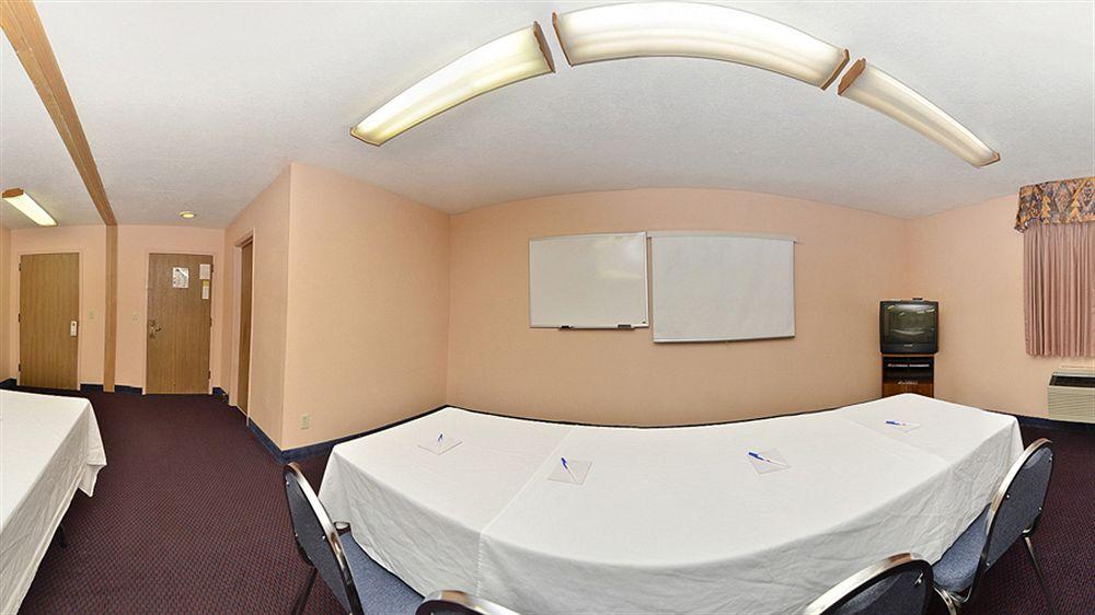 Hotel Quality & North Near Balloon Fiesta Park