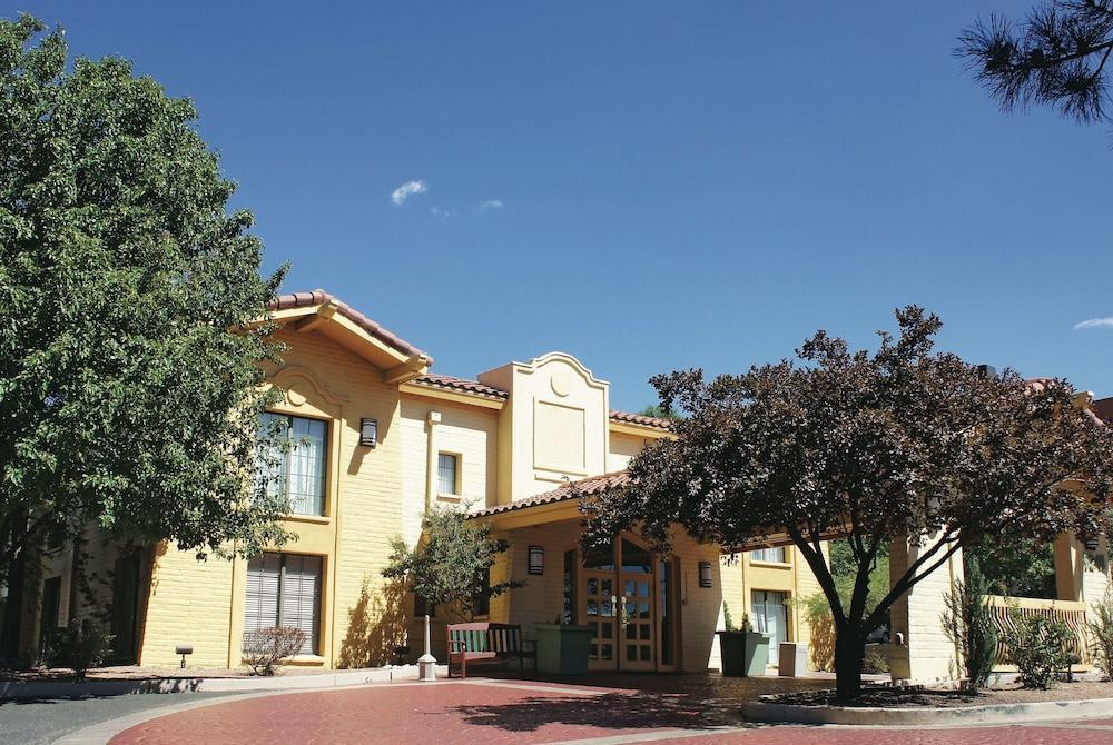 Hotel La Quinta By Wyndham Northeast