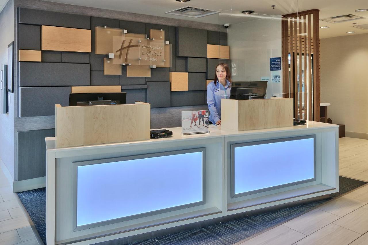 Hotel Express & - East By Ihg 3*