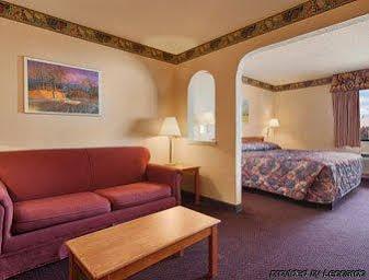 Hotel Quality & North Near Balloon Fiesta Park Albuquerque