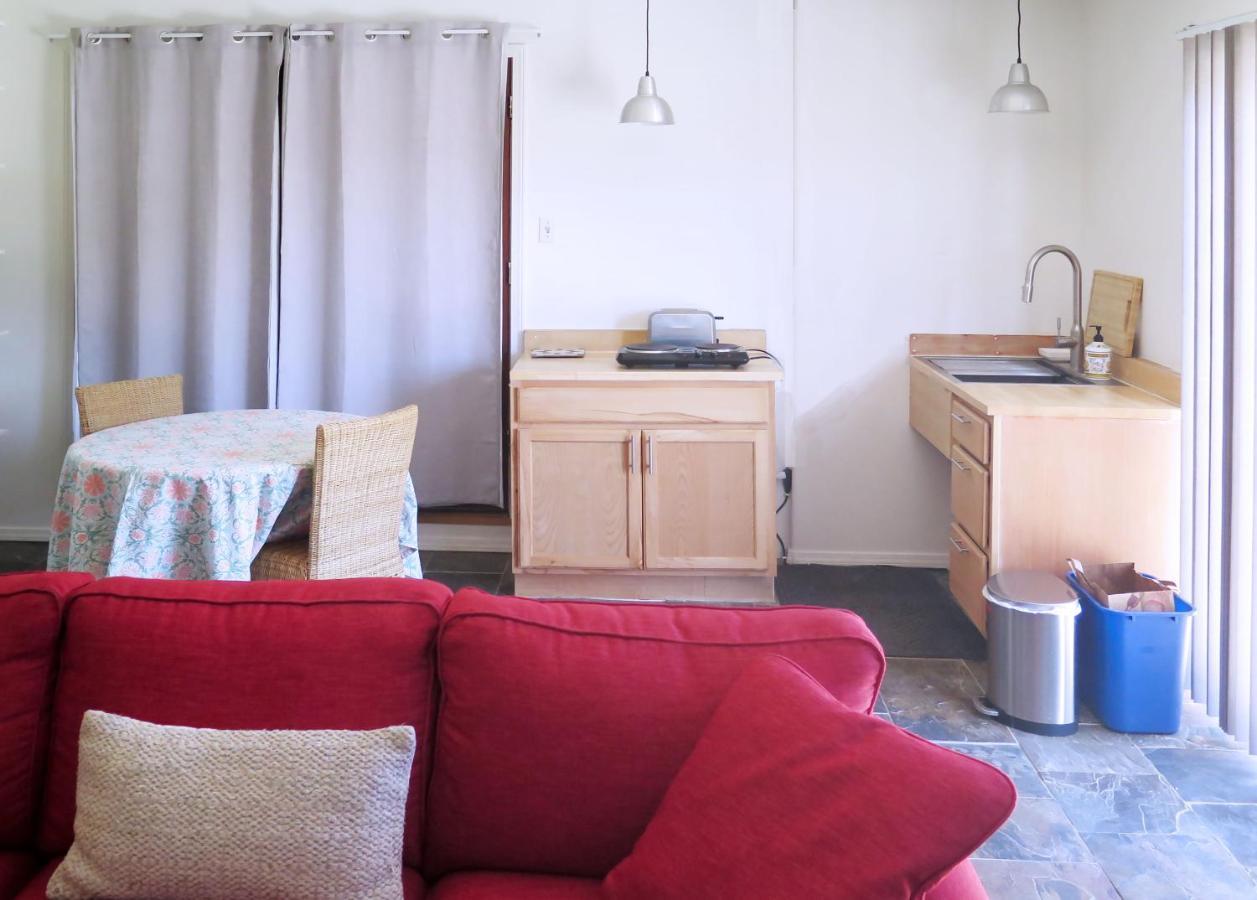 Homestay Little Garden Casita *