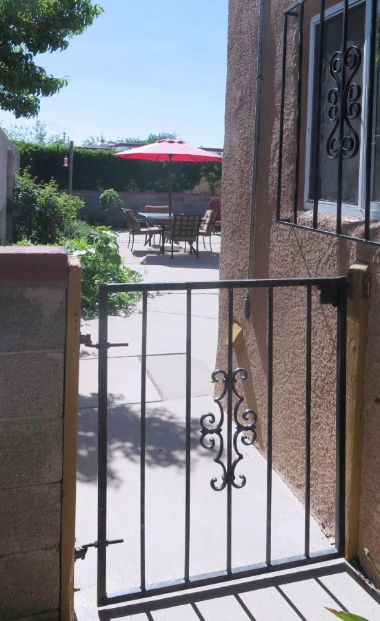 Homestay Little Garden Casita