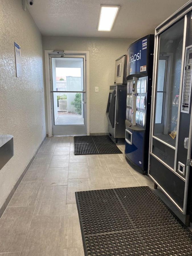 Hotel 6 Nm Midtown Albuquerque