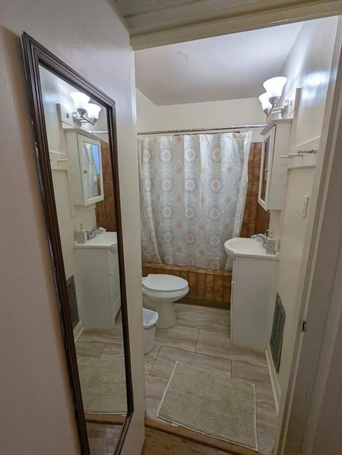 Warm And Welcoming 2br Close To Unm North Campus *