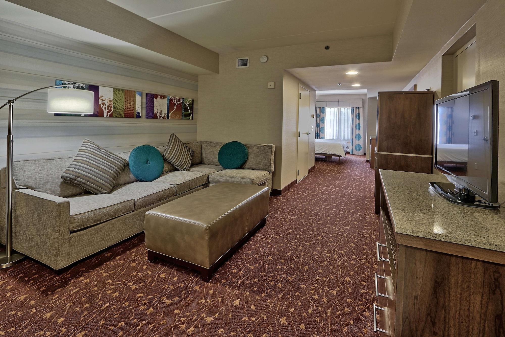 Hilton Garden Airport Hotel