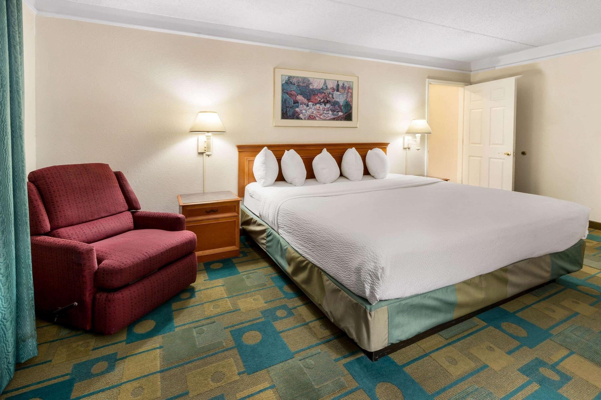 La Quinta By Wyndham Northeast