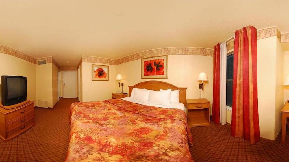 Hotel Pan American And