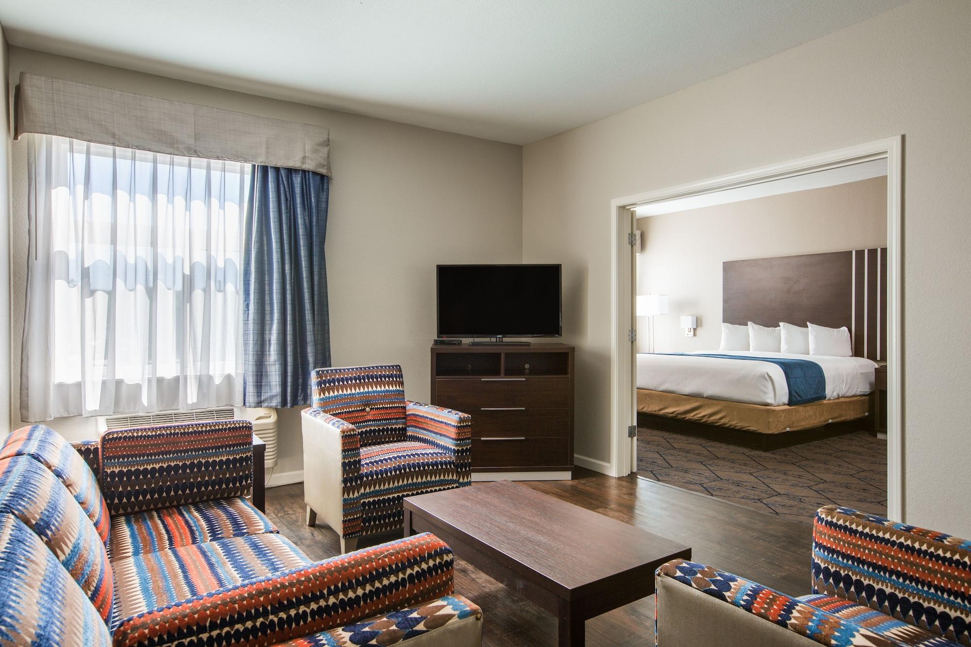 Baymont By Wyndham Airport Hotel Albuquerque