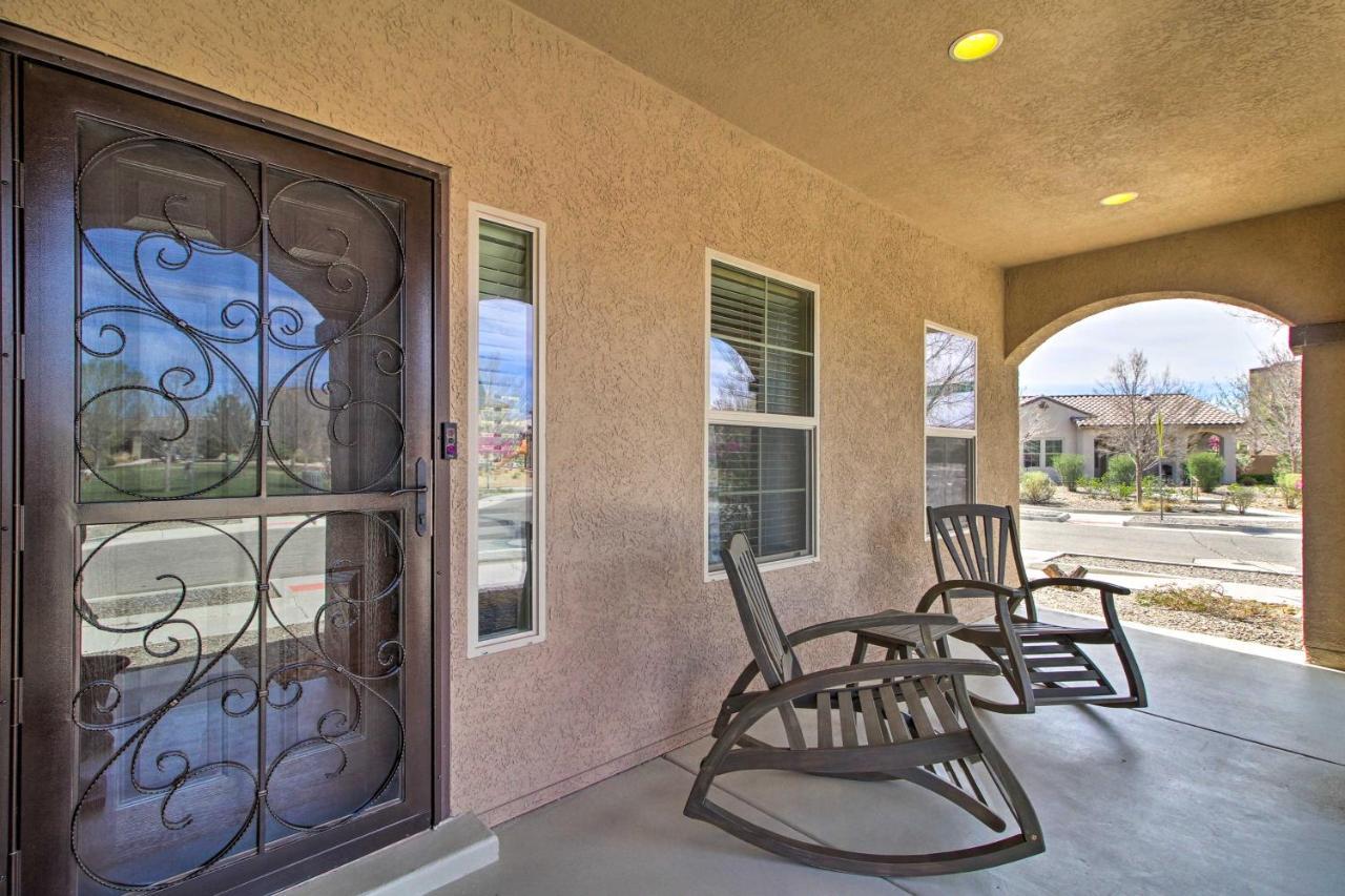 Spacious And Wfh-friendly Abq With Grill! Holiday home
