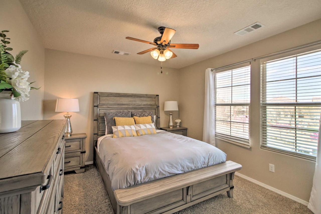 Spacious And Wfh-friendly Abq With Grill! Holiday home