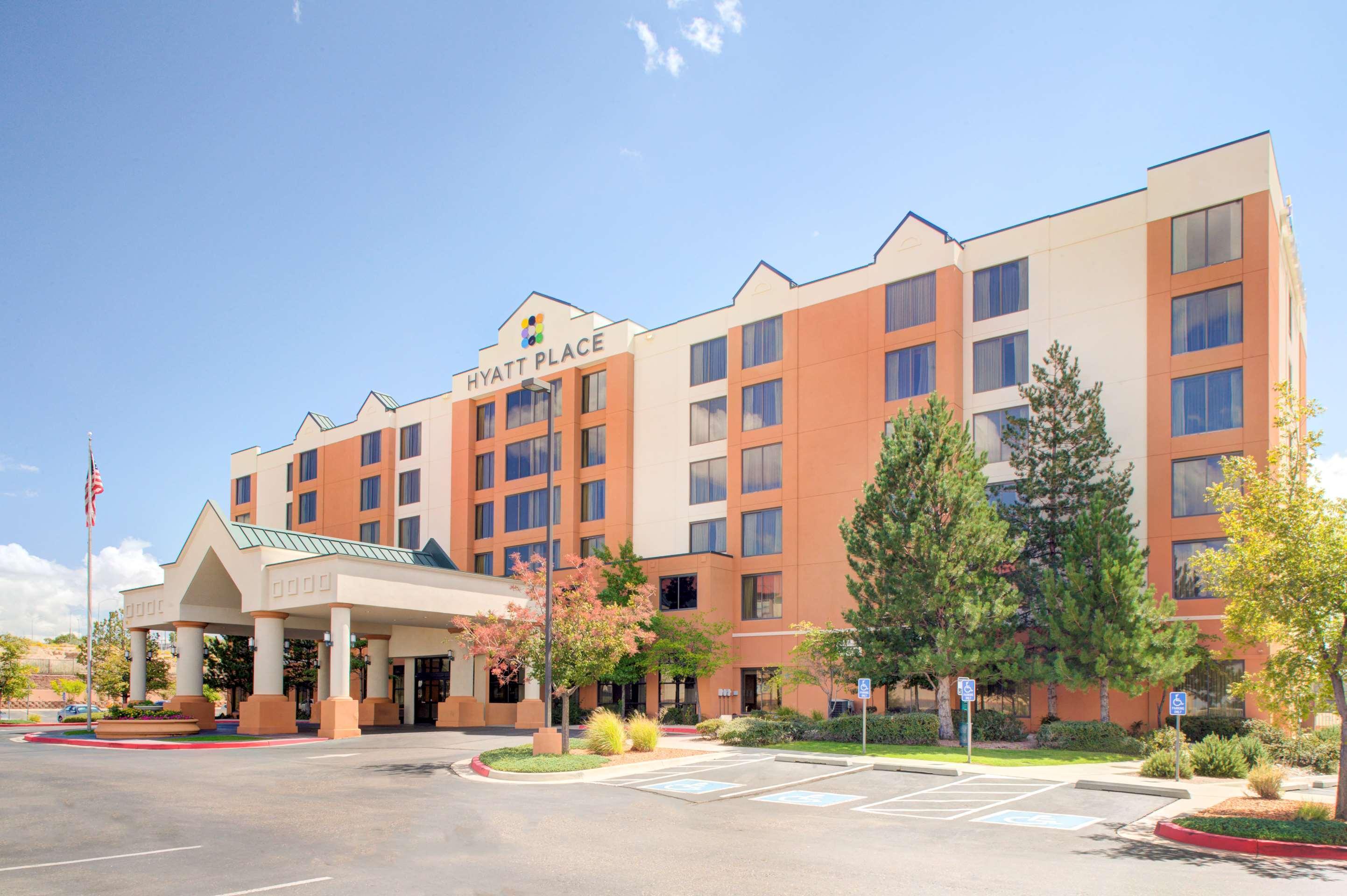 Hotel Hyatt Place Airport 3*