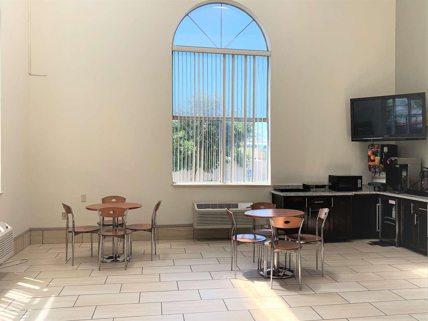 Hotel Surestay By Western Midtown