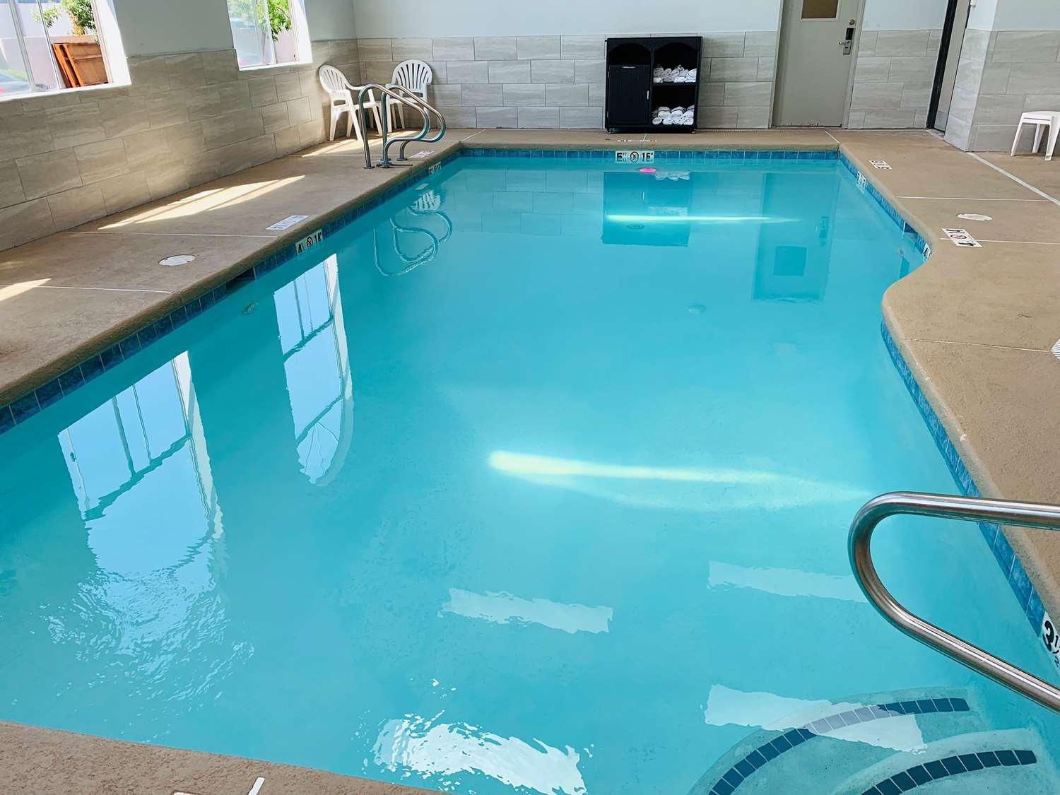 Surestay By Western Midtown