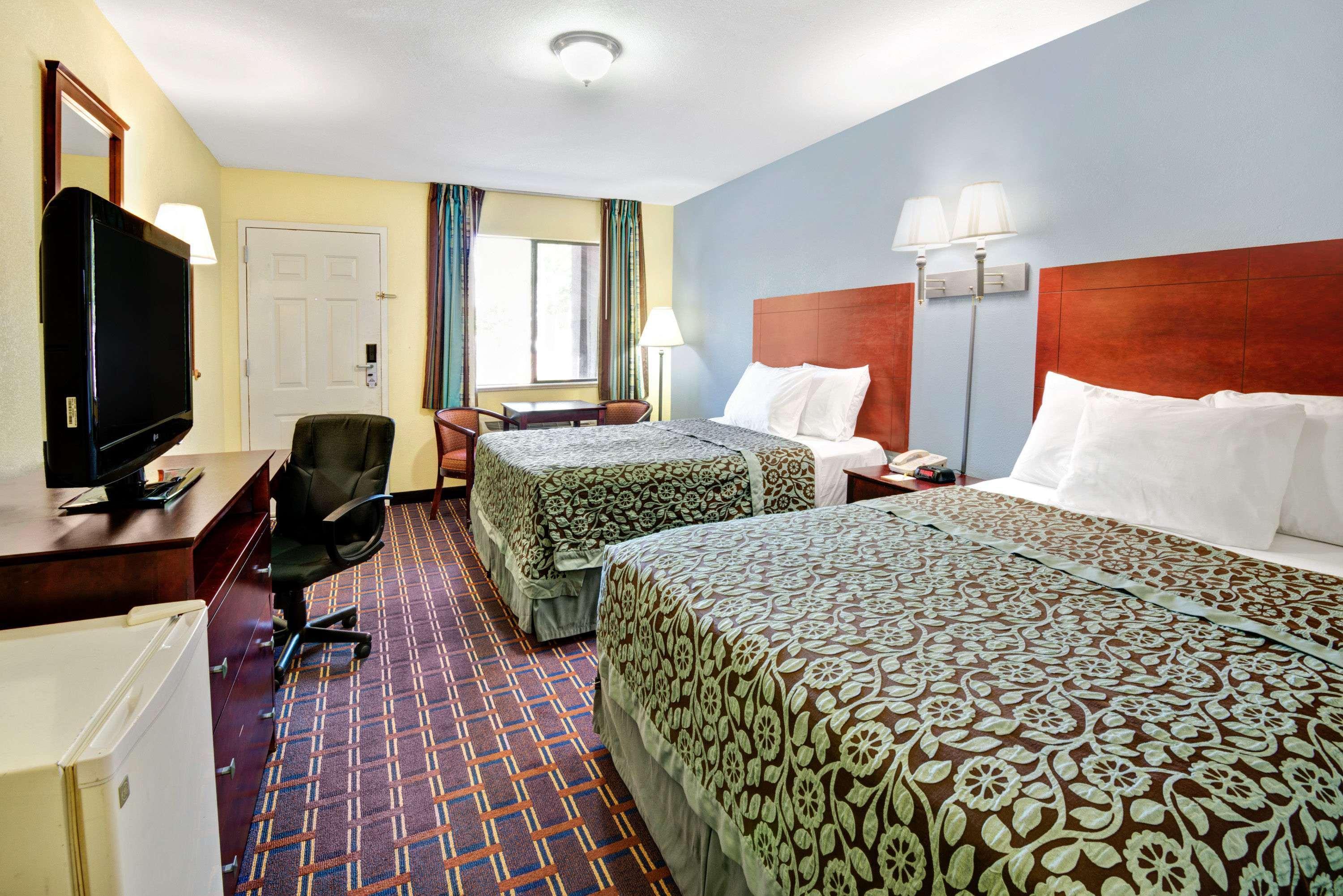 Days By Wyndham West Hotel Albuquerque