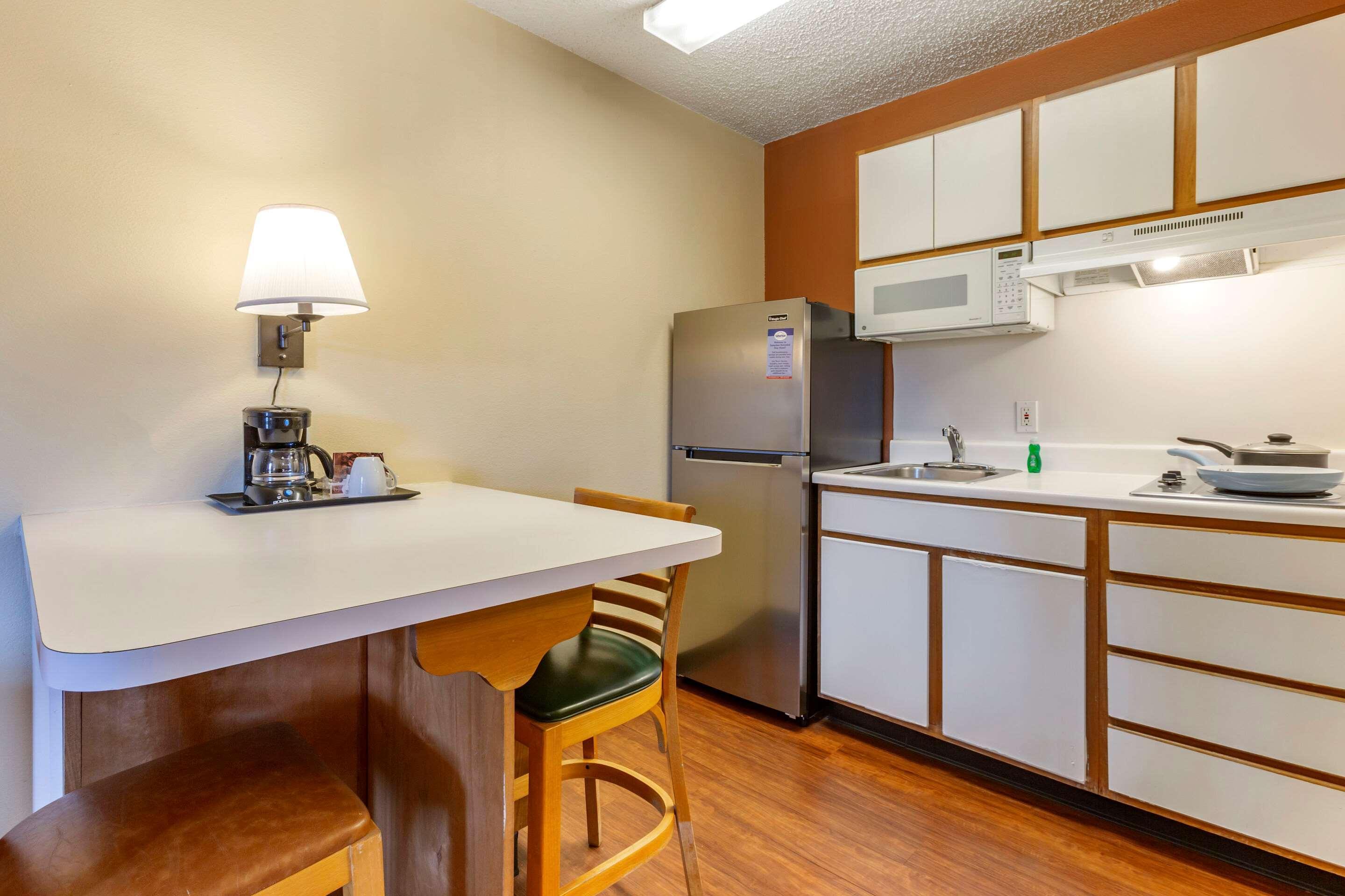 Suburban Midtown - Hotel 2*
