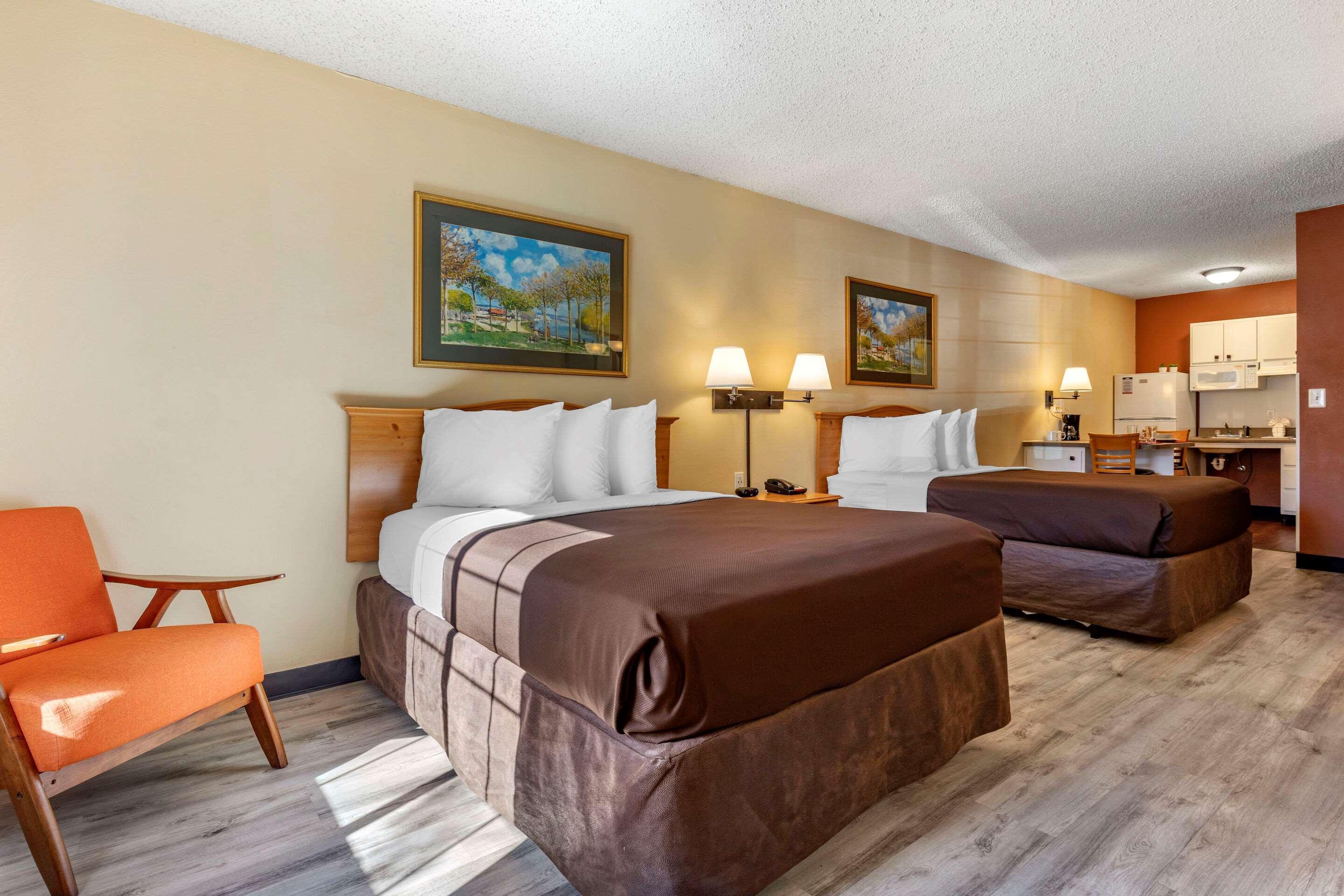 Suburban Midtown - Hotel