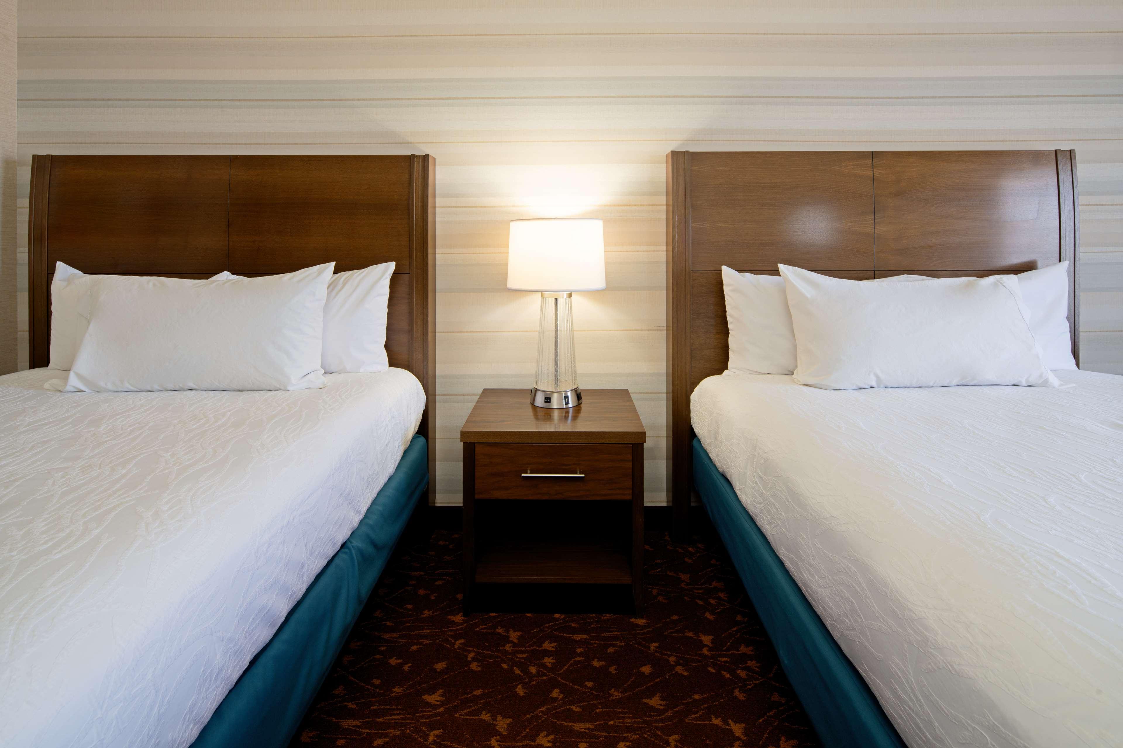 Hilton Garden Airport Hotel 3*