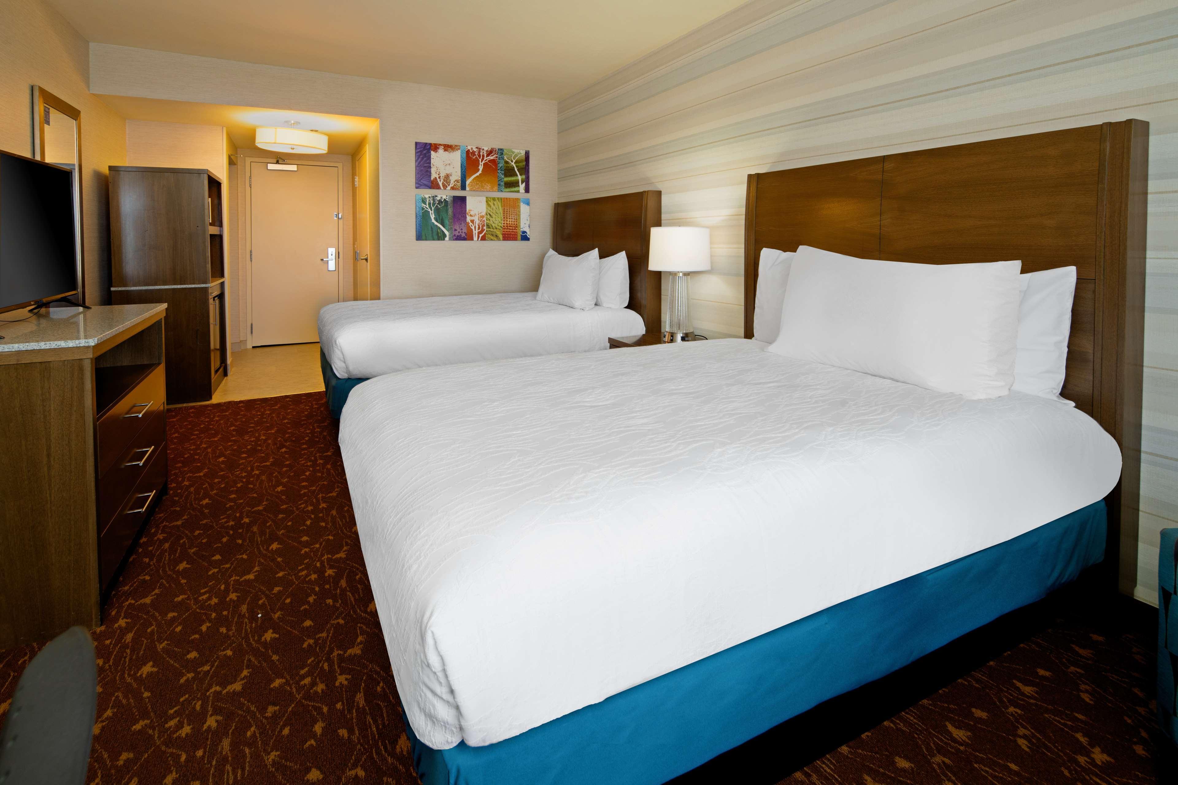 Hotel Hilton Garden Airport 3*