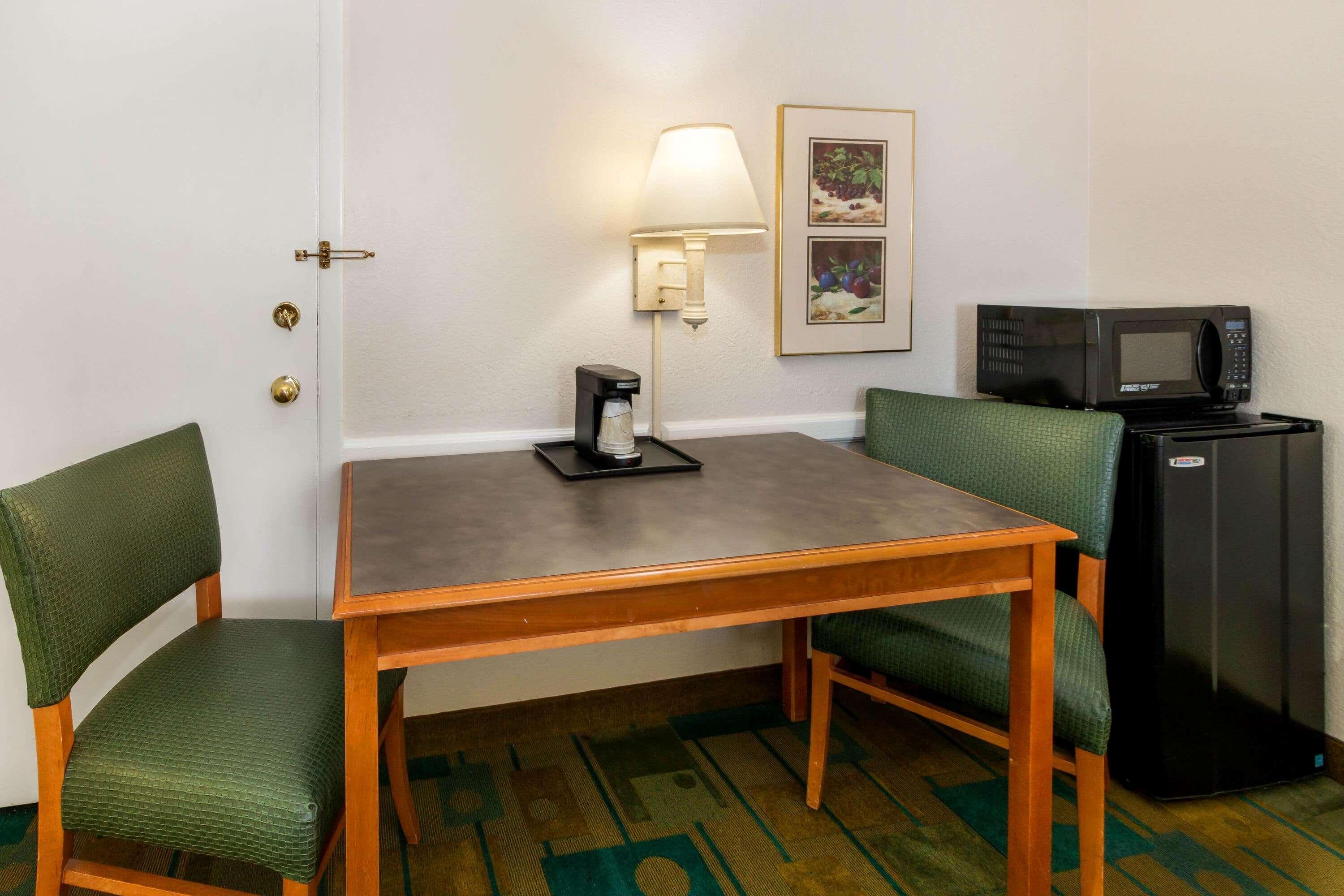 La Quinta By Wyndham Northeast Hotel 3*