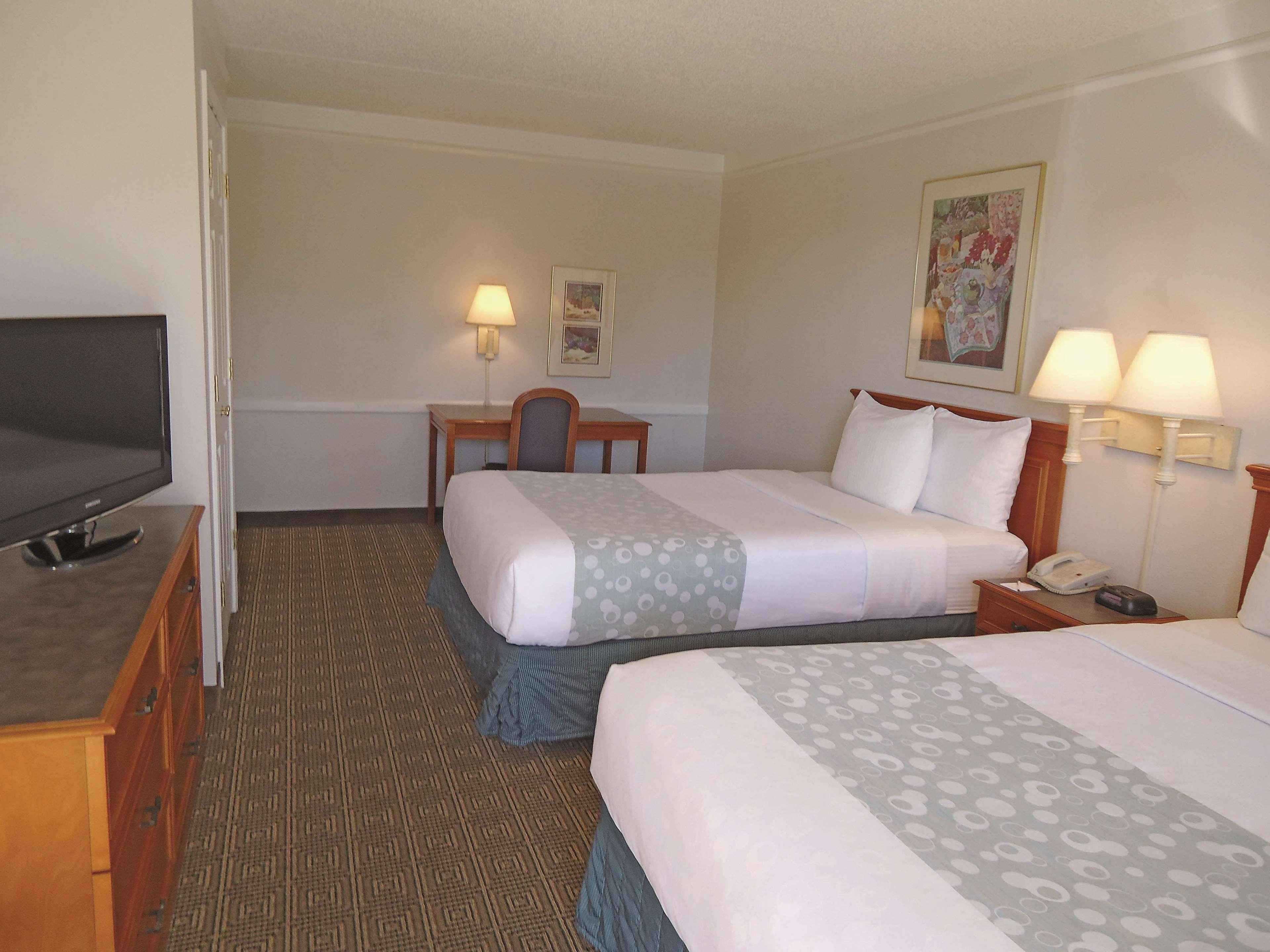 La Quinta By Wyndham Northeast Hotel 3*