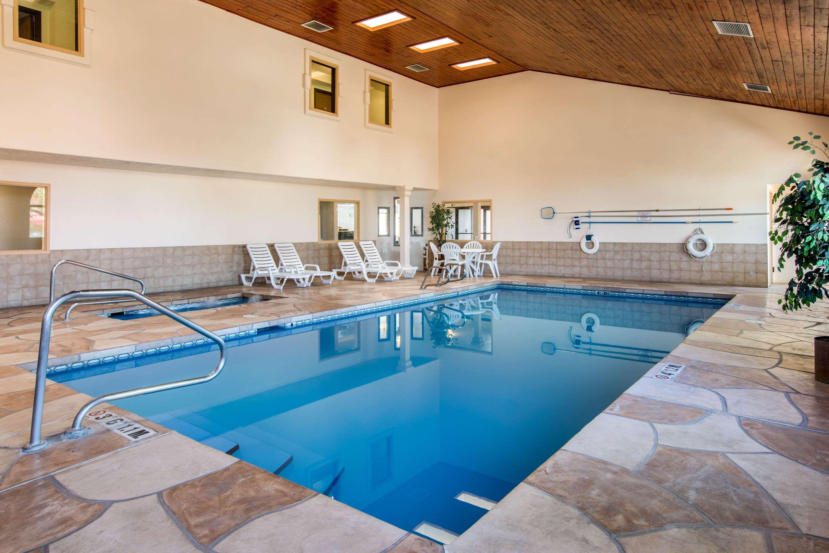 Hotel Quality & North Near Balloon Fiesta Park