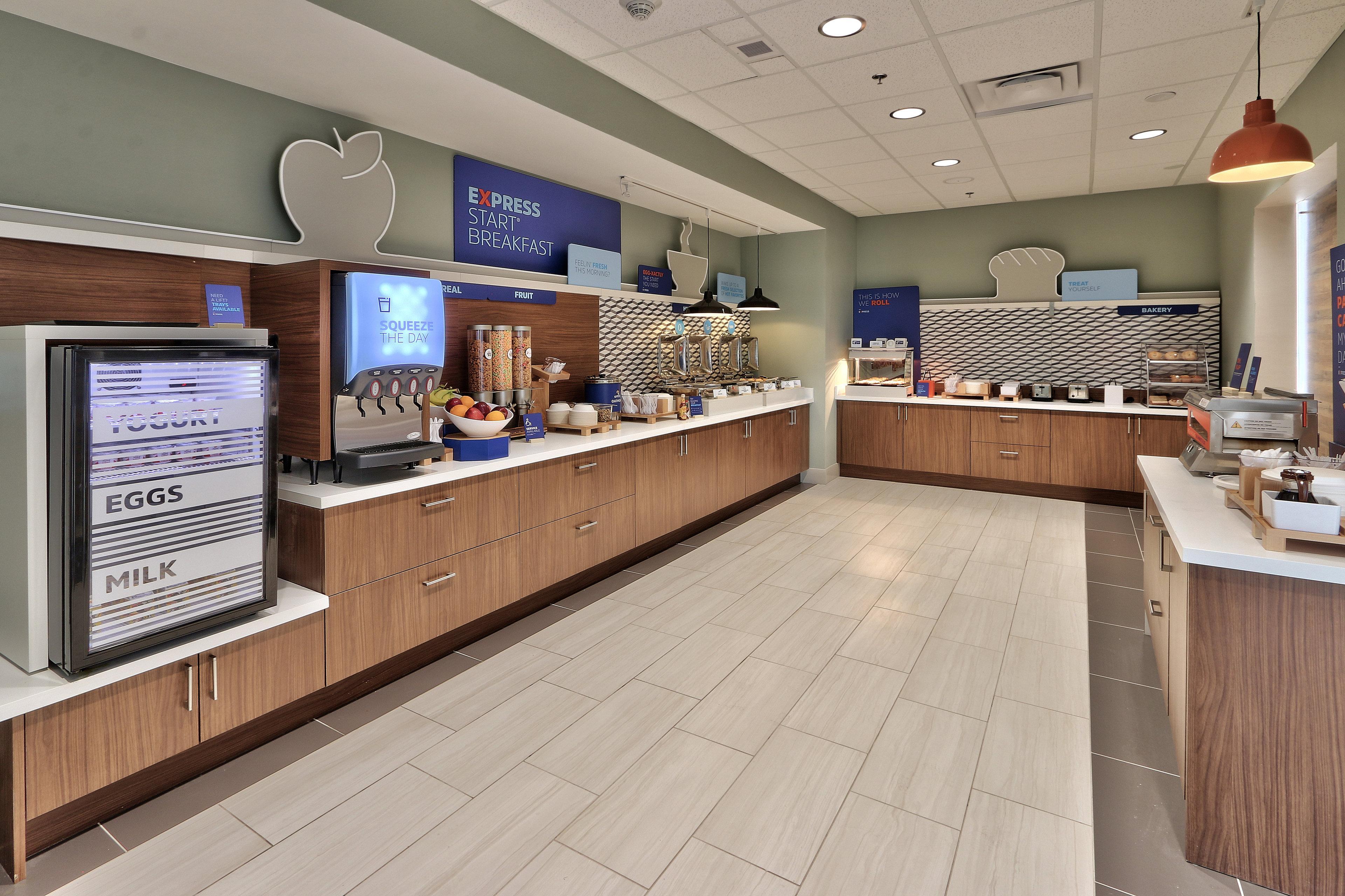 Hotel Express & - East By Ihg Albuquerque