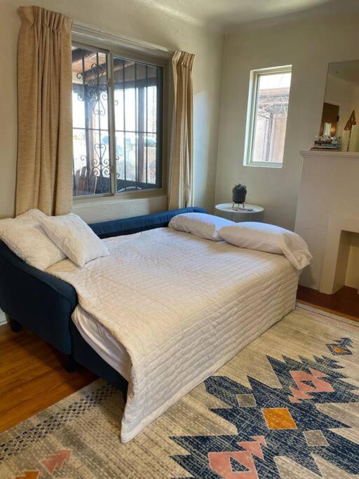 Holiday home Vintage Charm Vacation With Modern Comforts Near Old Town Albuquerque