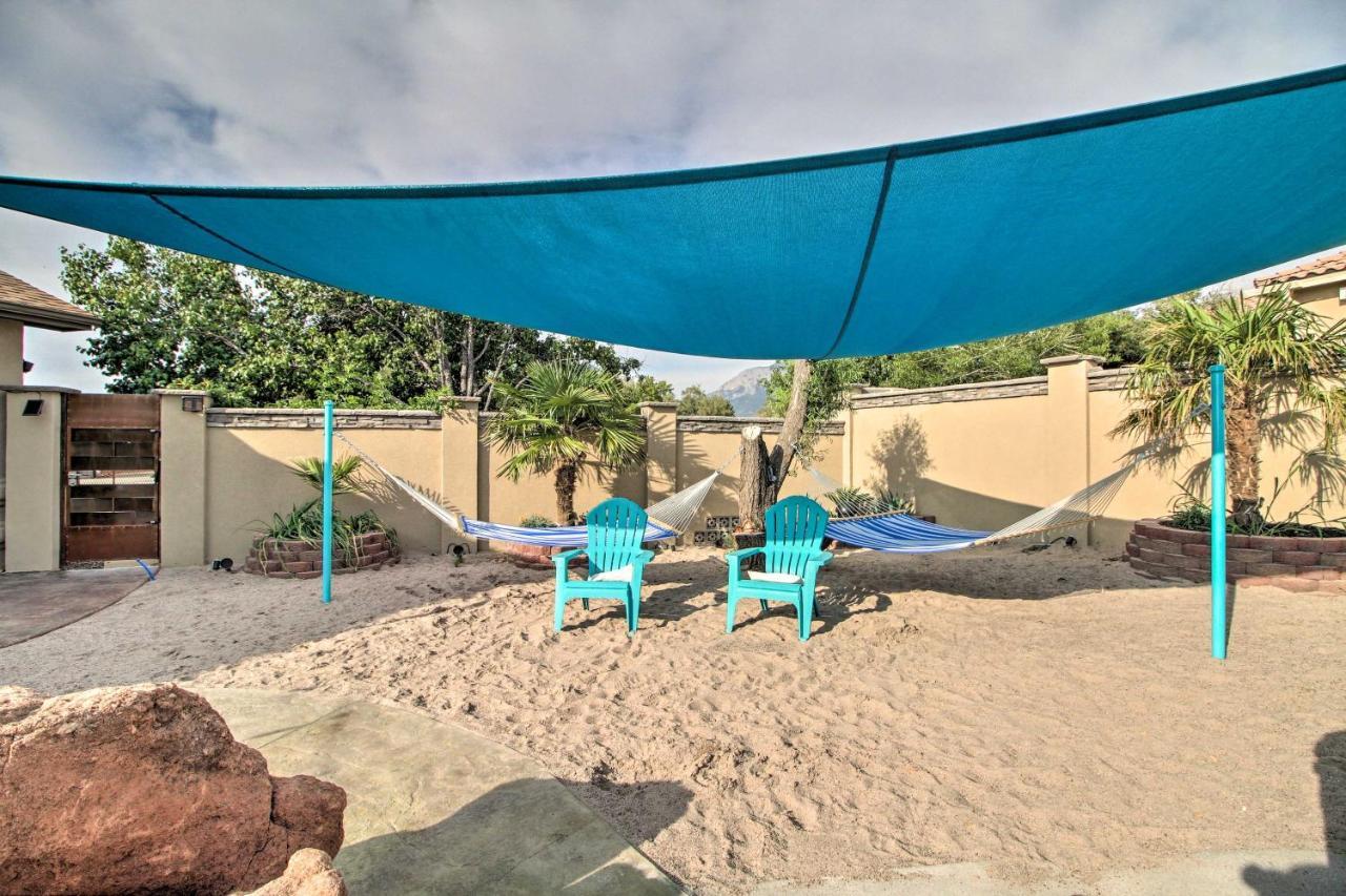 With Shared Pool And Fire Pit! Apartment