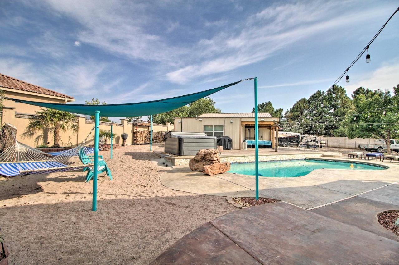 Apartment With Shared Pool And Fire Pit! *