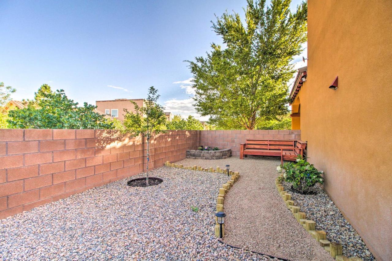 Updated Abq Getaway Walk To Netflix Studios! *