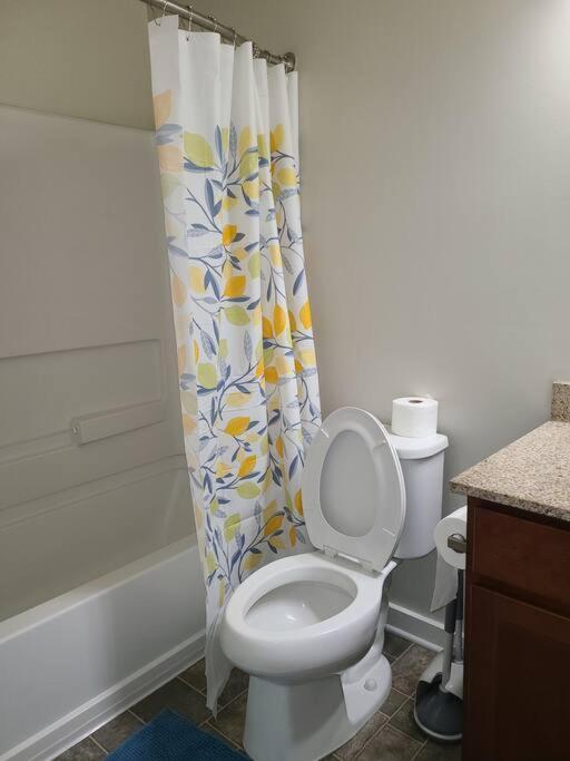 Resort-like 4bed/4bath - Pool, Hot Tub, Bbq, Sauna, Offices * Albuquerque