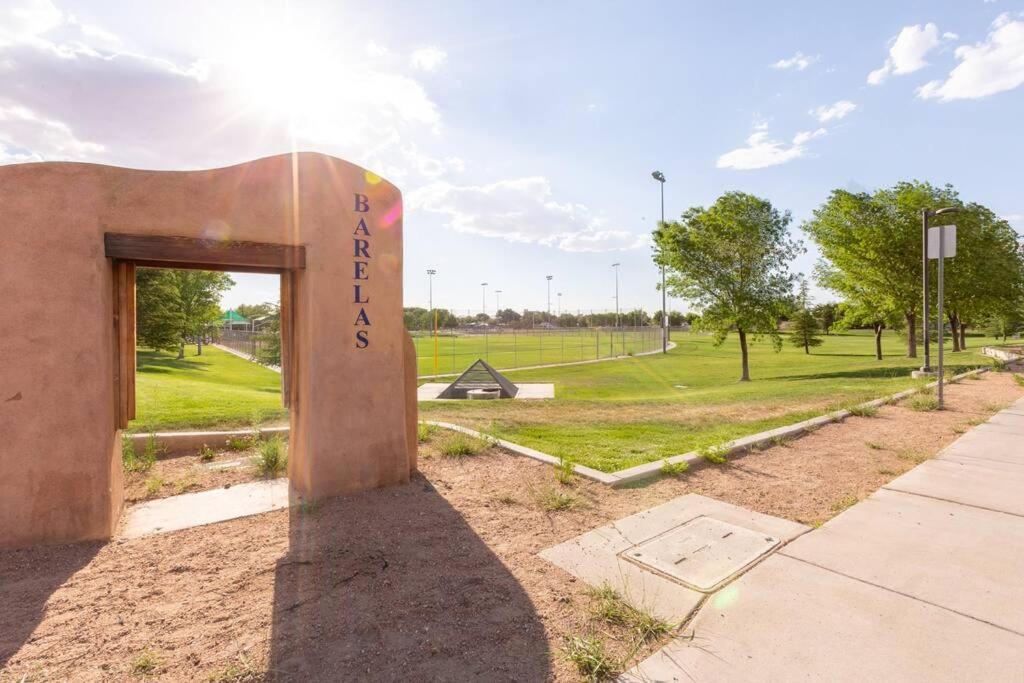 Holiday home The Patito: Walk To The Zoo, Cafes And Restaurants Albuquerque